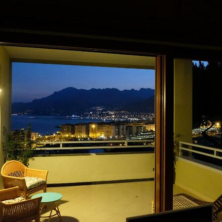 Suite Inn Salerno Esterno foto